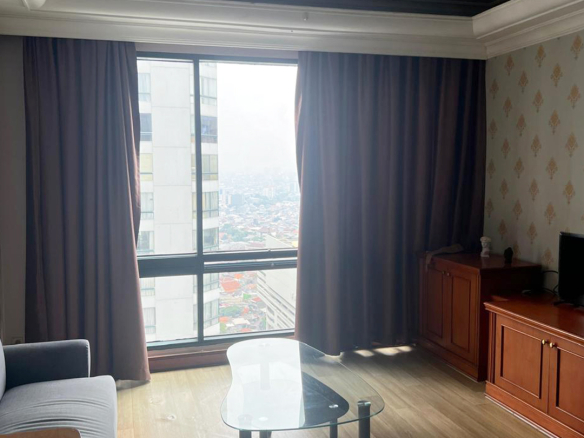 Fully Furnished 2 Bedroom, Taman Anggrek Condominium, Lantai Tengah