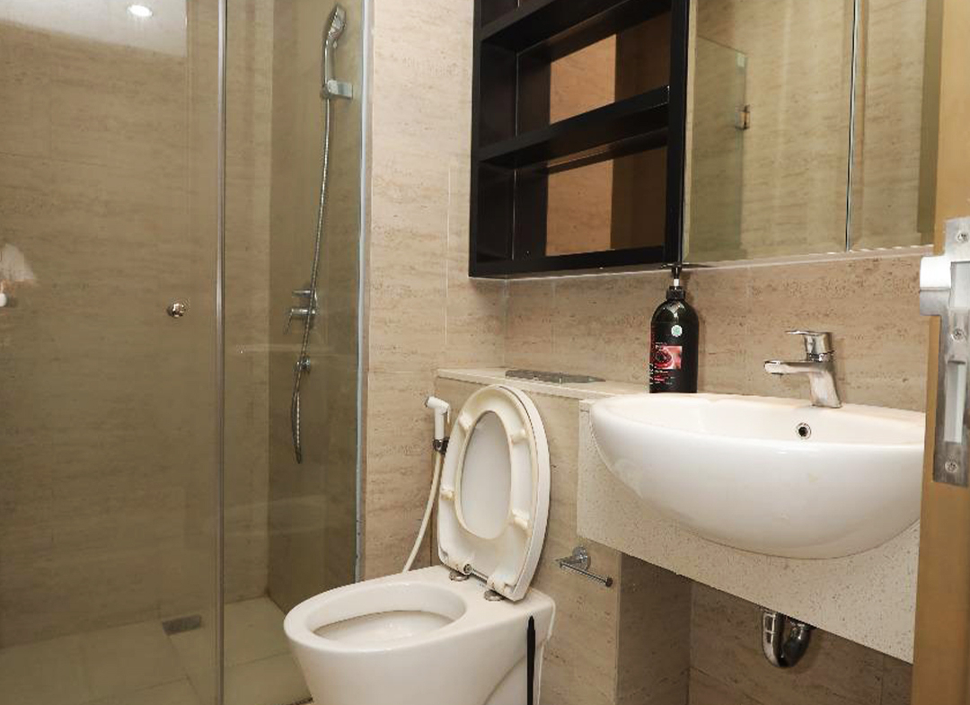 Disewa 2 Bedroom Full Furnish di Taman Anggrek Residences, City View