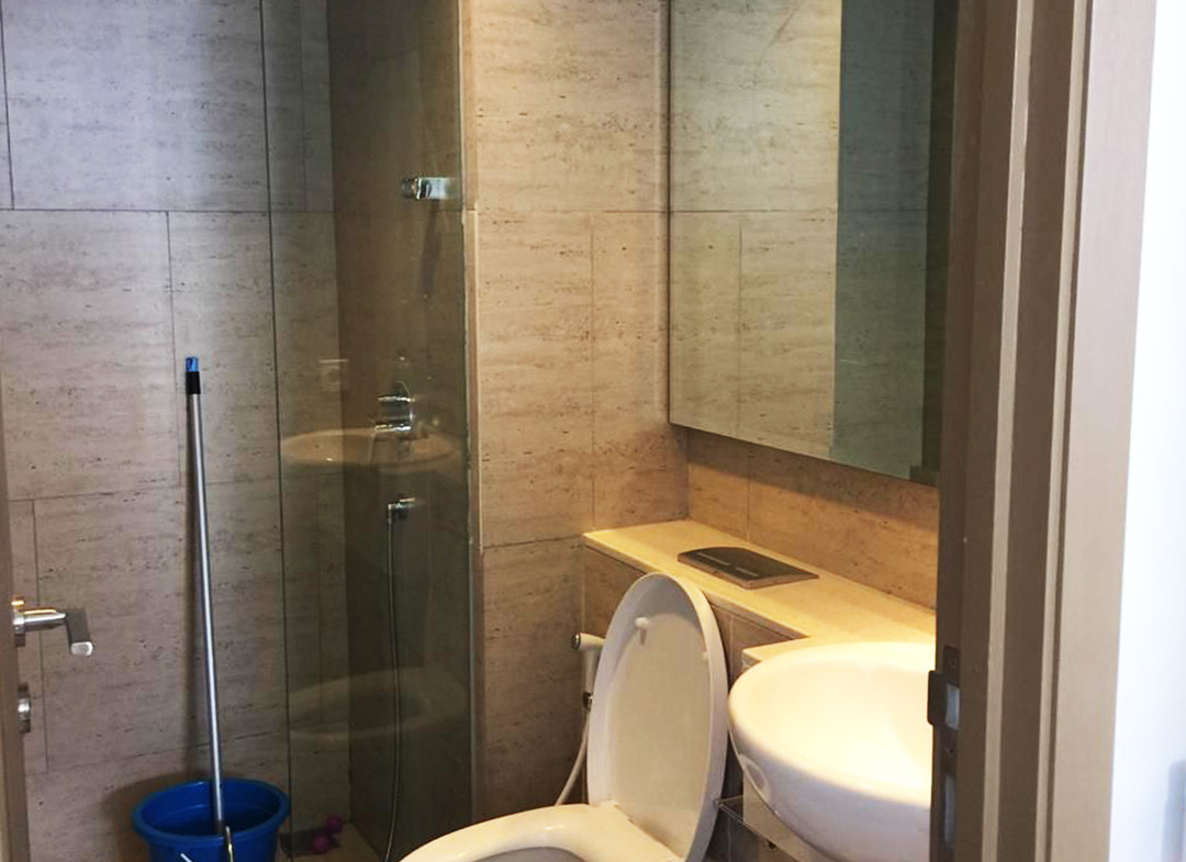Rent Fully Furnished 2 Bedroom, High Floor, Pool View at Taman Anggrek Residences