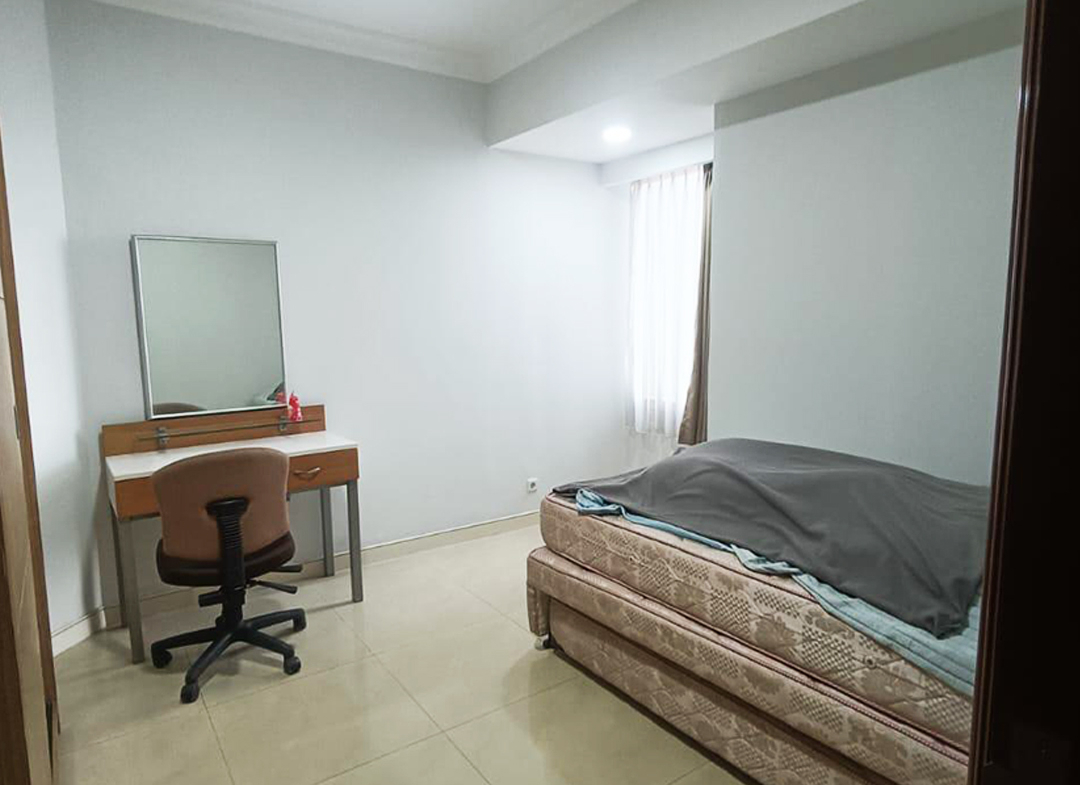 Fully Furnished Taman Anggrek Condominium 2 Bedroom, Low Floor, City View