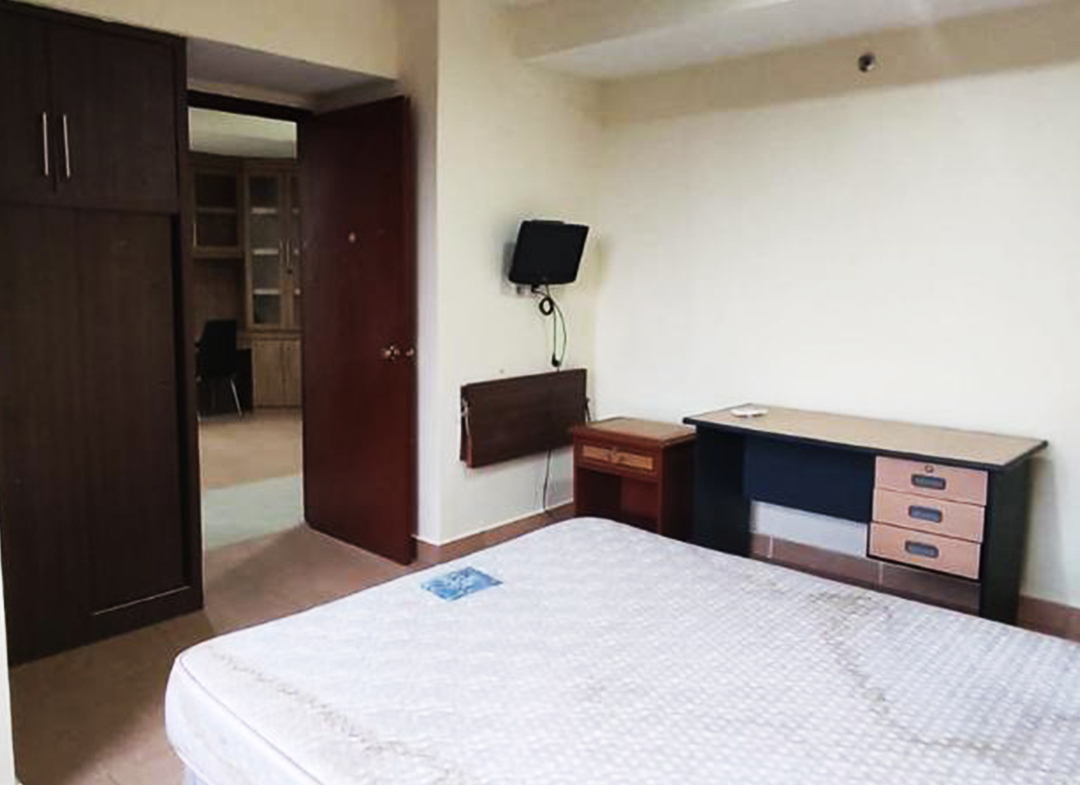 Dijual Cepat!! Taman Anggrek Condominium 6 Bedroom, Semi Furnished, Low Floor
