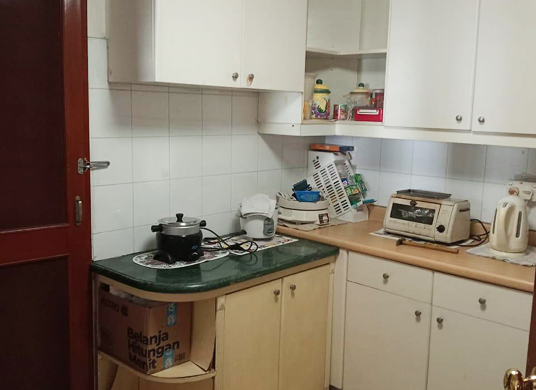 Fully Furnished, 2 Bedroom, Middle Floor, City View, Taman Anggrek Condominium