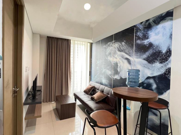Fully Furnished 1 Bedroom 38sqm, Pool View, Taman Anggrek Residences