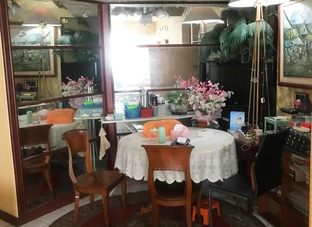 Taman Anggrek Condominium 2 Bed, Semi Furnished, Low Floor, Pool View