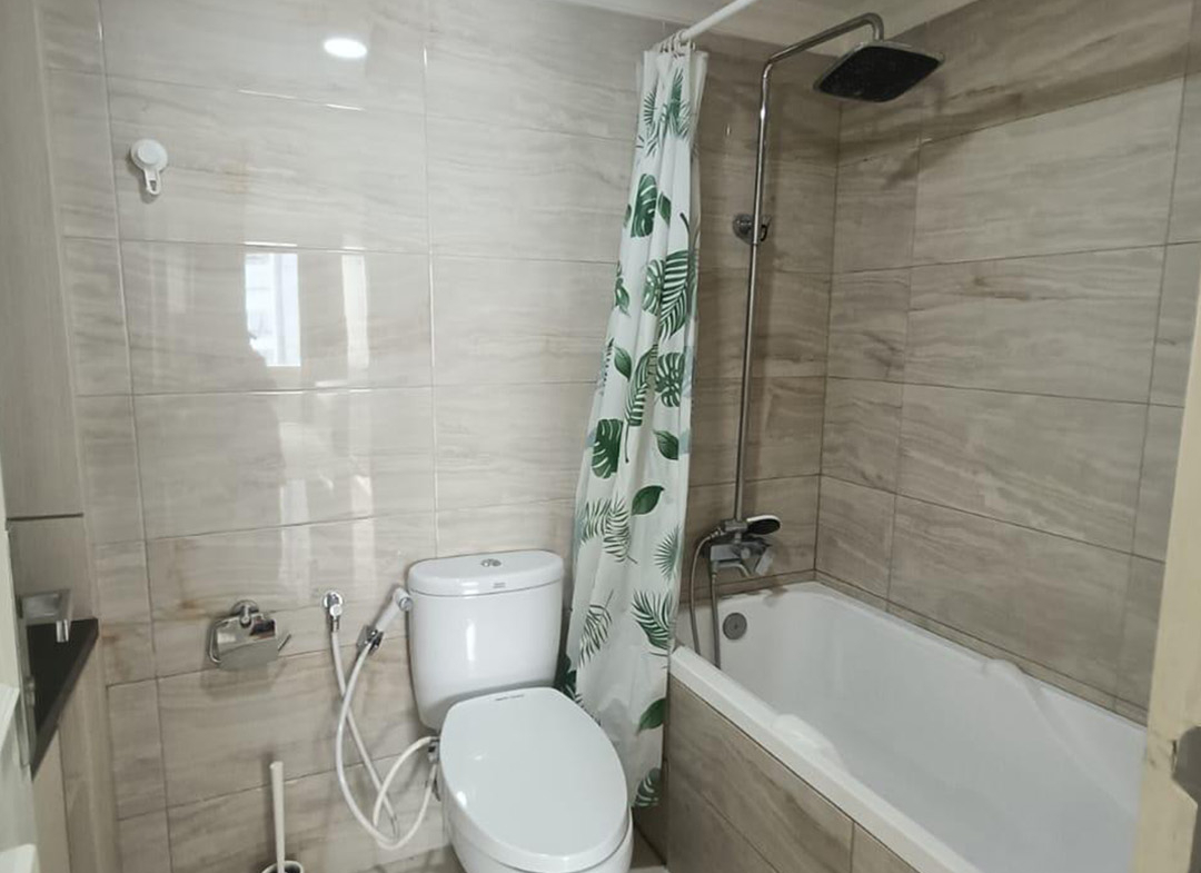 Disewa Taman Anggrek Condominium Fully Furnished, 2 Bedroom, High Floor