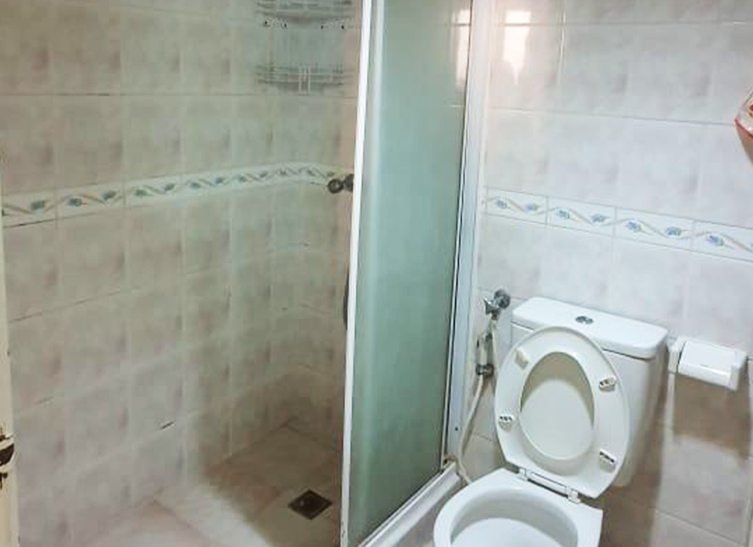 Taman Anggrek Condominium 88m2 Fully Furnished, 2 Bedroom, Middle Floor