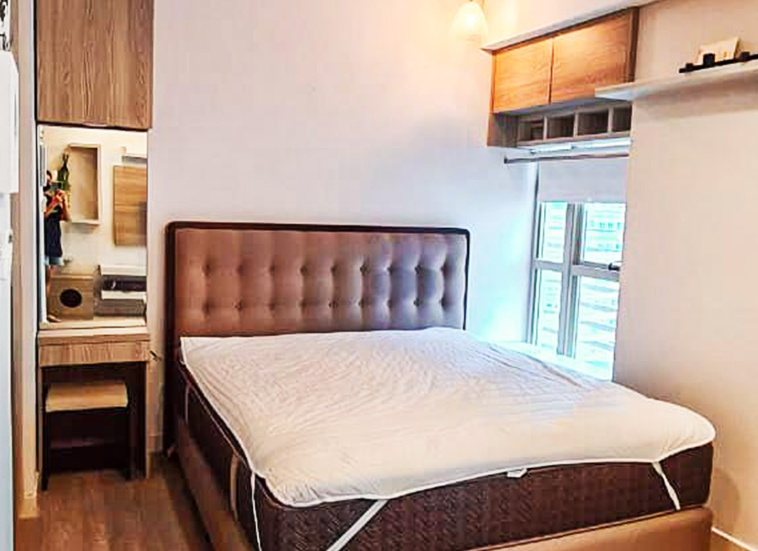 Taman Anggrek Residences Fully Furnished 1 Bedroom, Middle Floor, Pool View