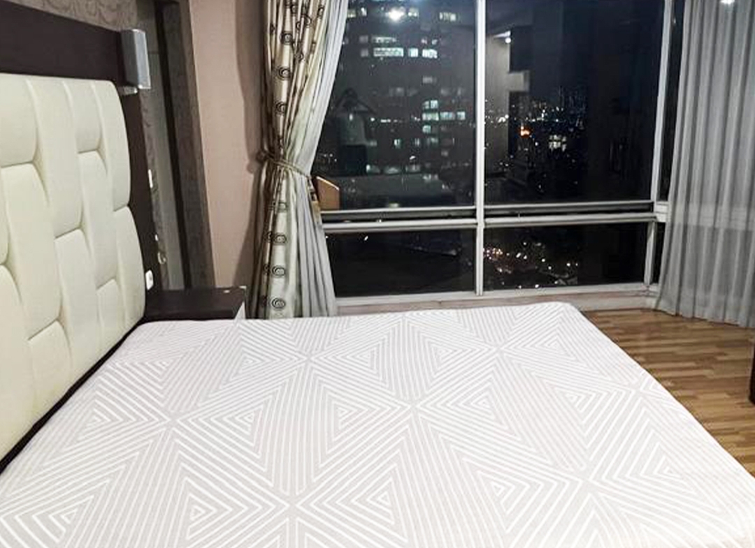 Disewa Taman Anggrek Condominium 3 Bedroom, Fully Furnished, City View