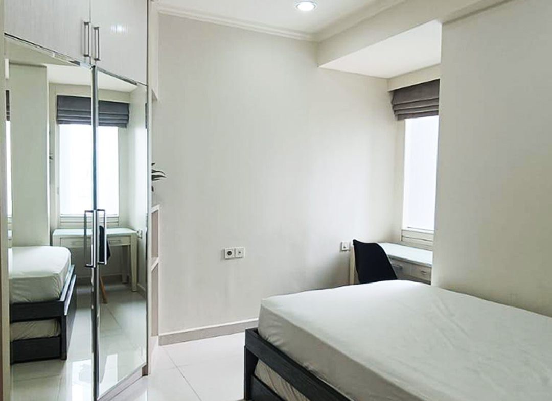 Disewa Taman Anggrek Condominium Fully Furnished, 2 Bedroom, High Floor