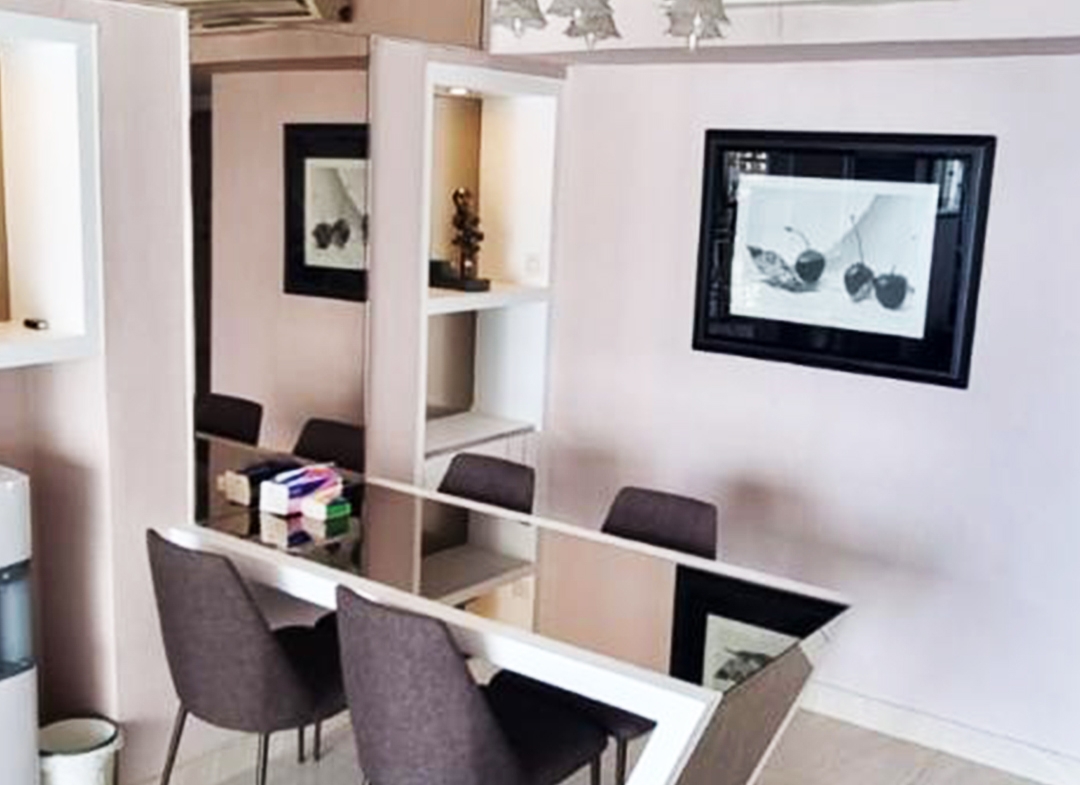 Dijual Taman Anggrek Condominium, Fully Furnished, 2 Bedroom 88sqm, City View