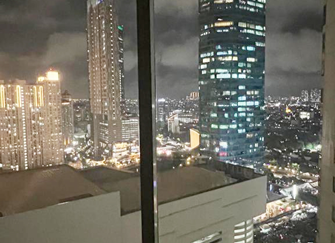 Disewa Taman Anggrek Condominium 3 Bedroom, Fully Furnished, City View