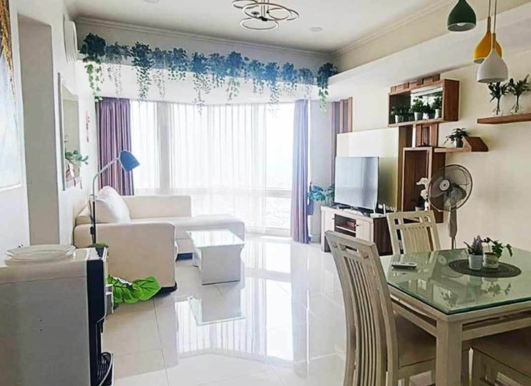 Disewa Taman Anggrek Condominium Fully Furnished, 2 Bedroom, High Floor