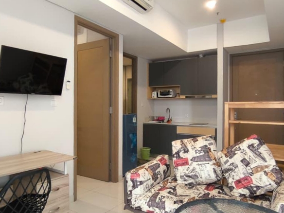 Disewa Fully Furnished Taman Anggrek Residences 1 Bedroom 38sqm, Pool View