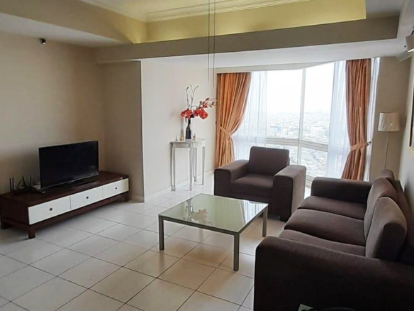 Disewa Fully Furnished 2 Bedroom, Middle Floor, Taman Anggrek Condominium