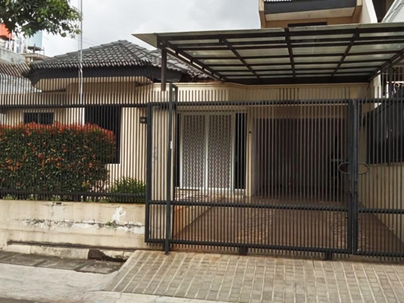 Dijual Rumah 1.937sqm di Jl. Kedoya Azalea 2, Kebon Jeruk, Jakarta Barat