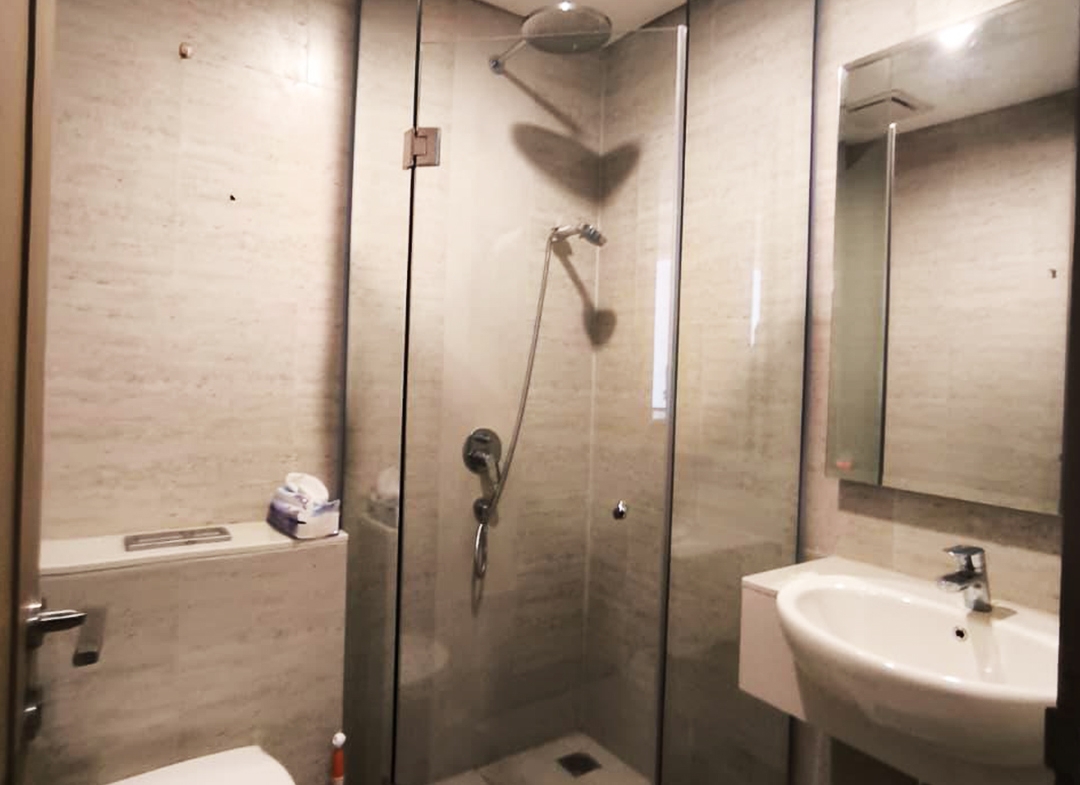 Disewa Fully Furnished Taman Anggrek Residences 1 Bedroom 38sqm, Pool View