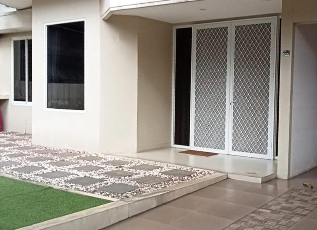 Dijual Rumah 1.937sqm di Jl. Kedoya Azalea 2, Kebon Jeruk, Jakarta Barat