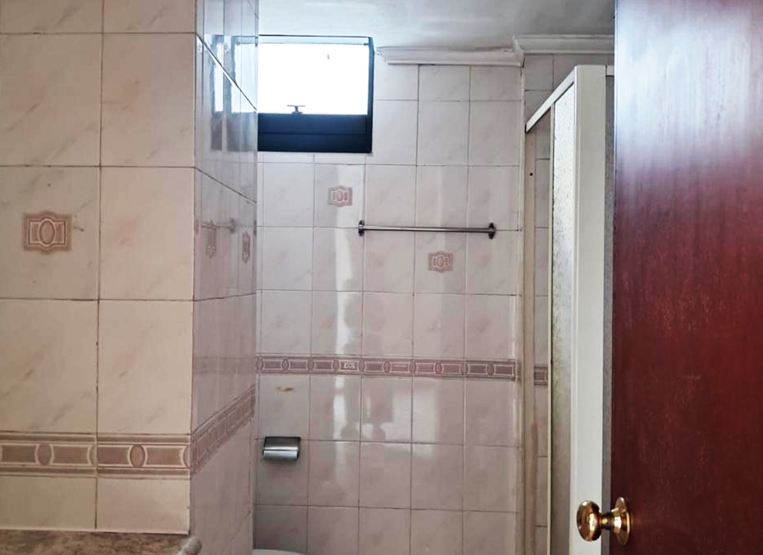 Semi Furnished, 3 Bedrooms, High Floor, Taman Anggrek Condominium