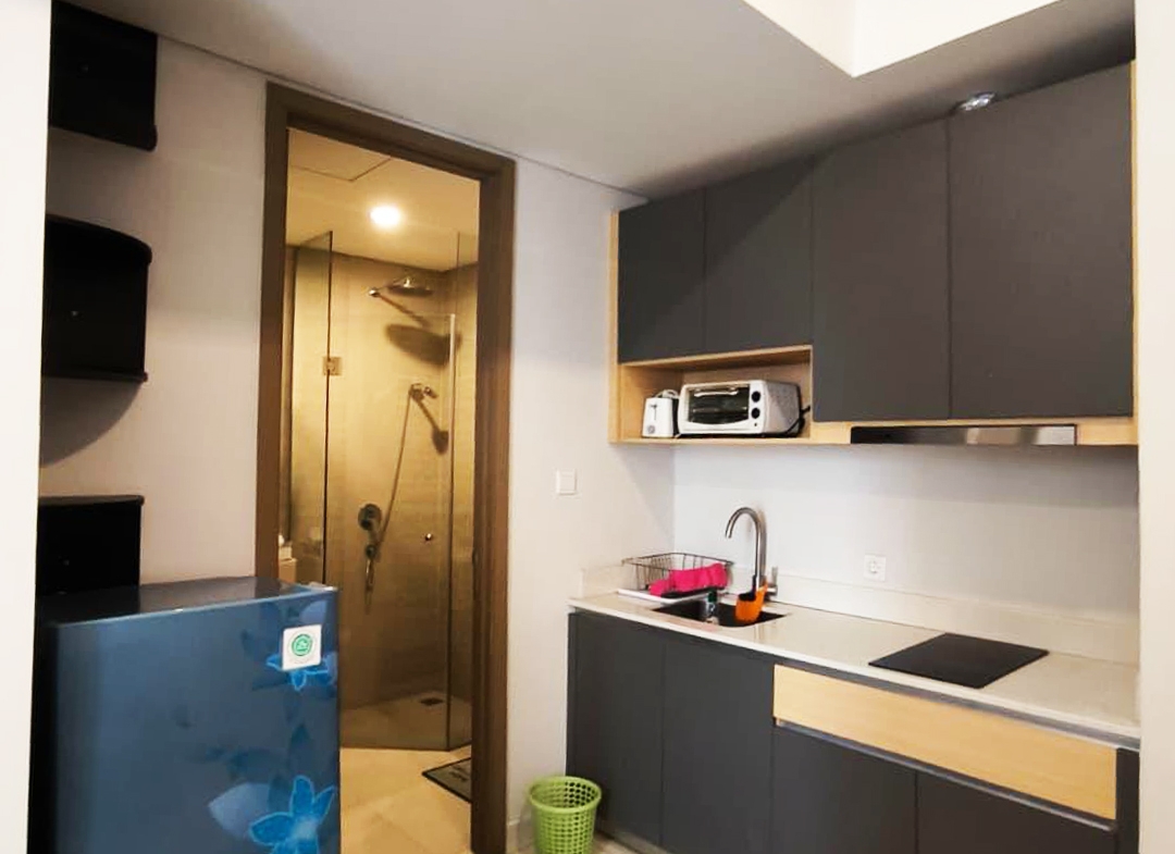 Disewa Fully Furnished Taman Anggrek Residences 1 Bedroom 38sqm, Pool View