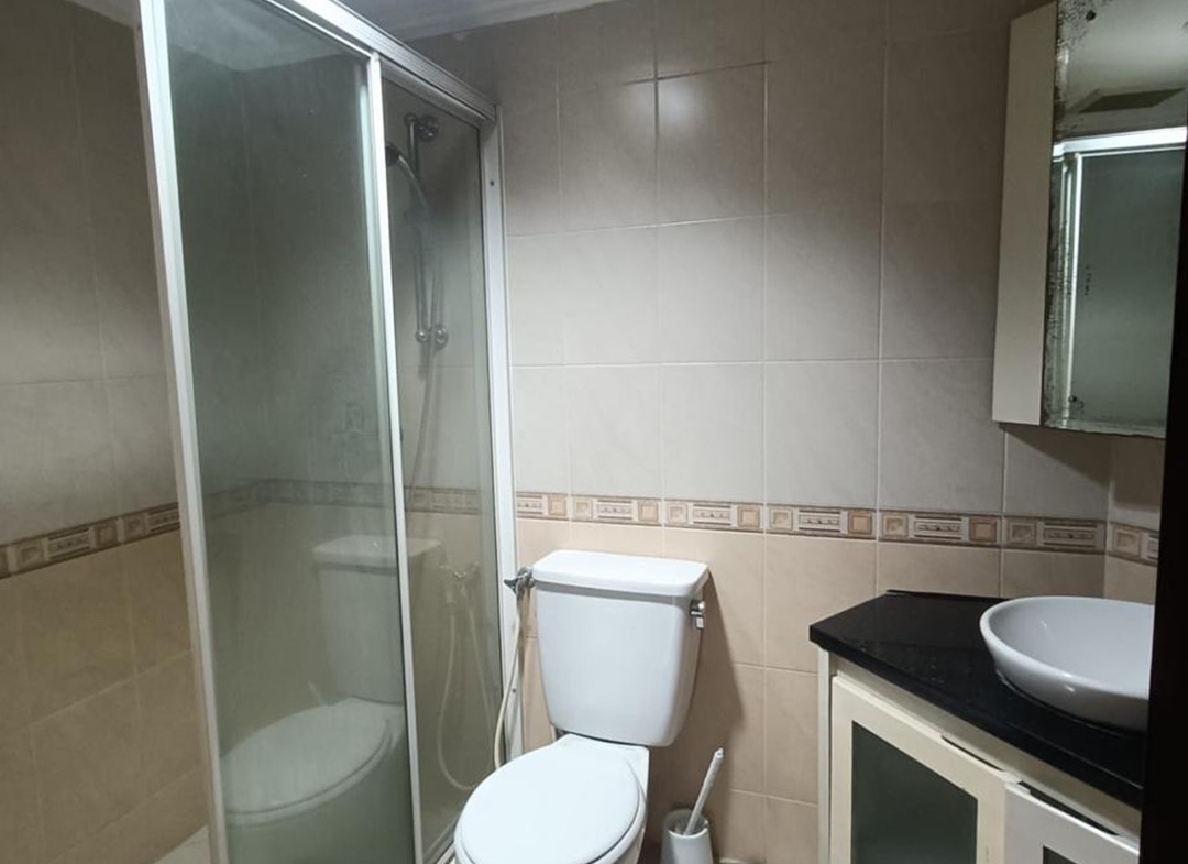 Disewa 80jt/thn Taman Anggrek Condominium 2 Bedroom Fully Furnished, Low Floor