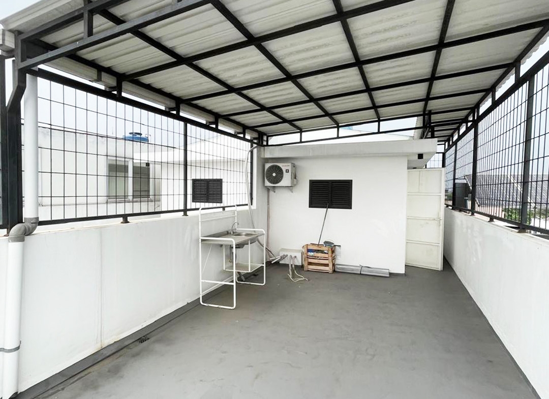 Termurah, Dijual Rukan Baru minimalis modern di Jalan Aries Utama, Jakarta Barat
