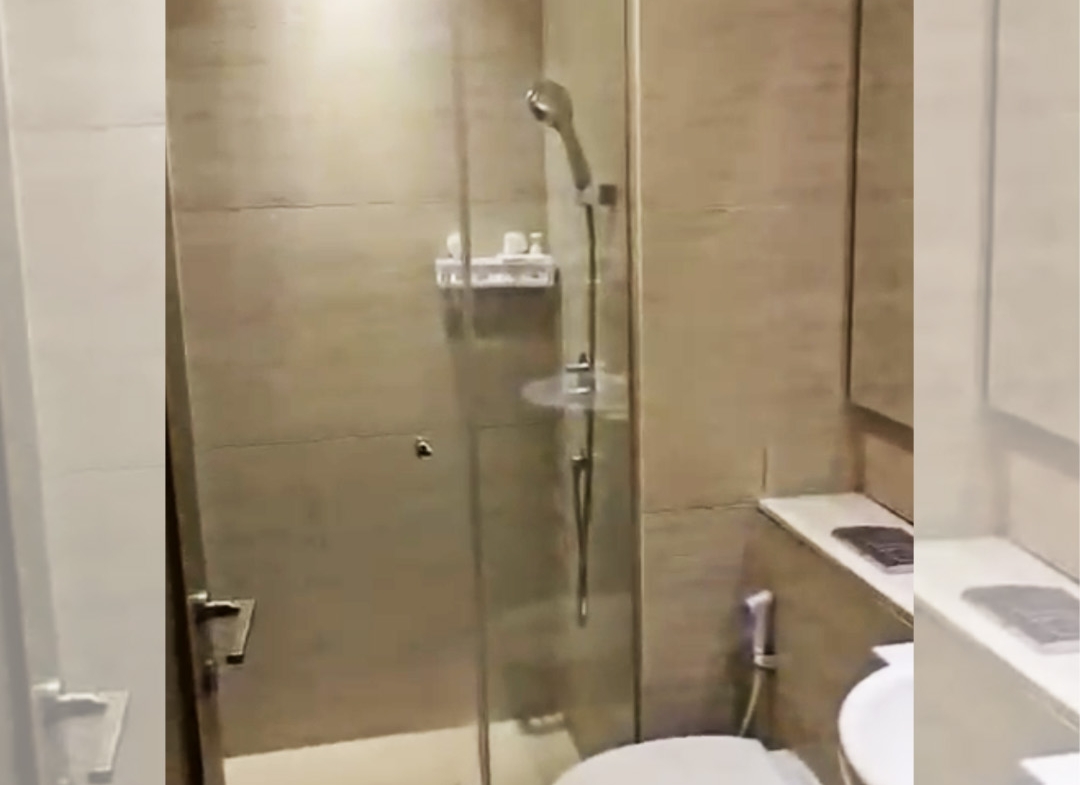 Disewa 83juta perTahun Fully Furnished, 2 Bedroom, Low Floor, Taman Anggrek Residences