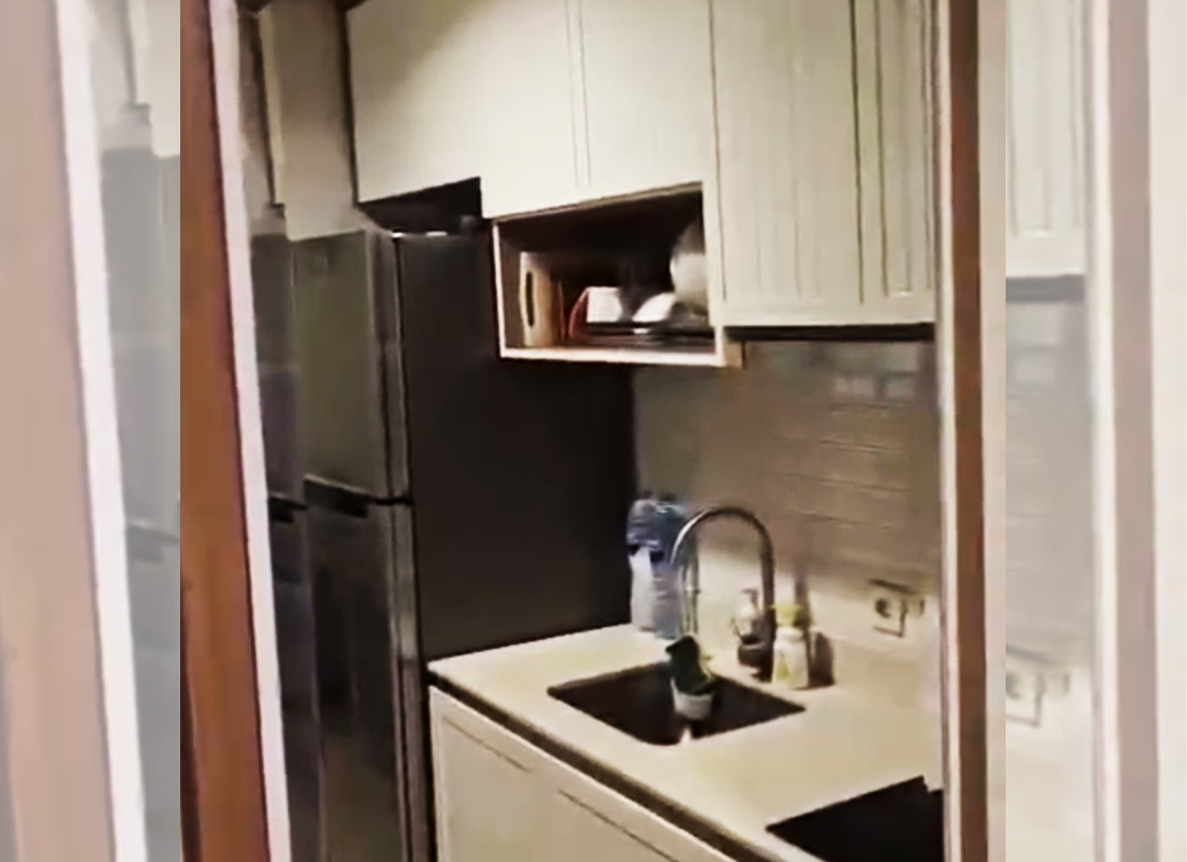 Disewa 83juta perTahun Fully Furnished, 2 Bedroom, Low Floor, Taman Anggrek Residences