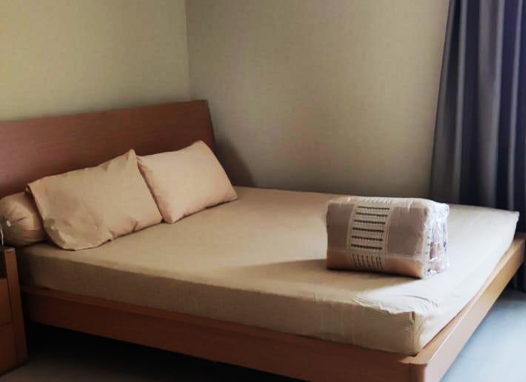 Dijual 1.4 bio, Fully Furnished 2 Bed 146m2, Middle Floor, Taman Anggrek Condominium