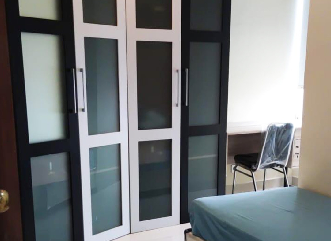 Dijual 1.4 bio, Fully Furnished 2 Bed 146m2, Middle Floor, Taman Anggrek Condominium