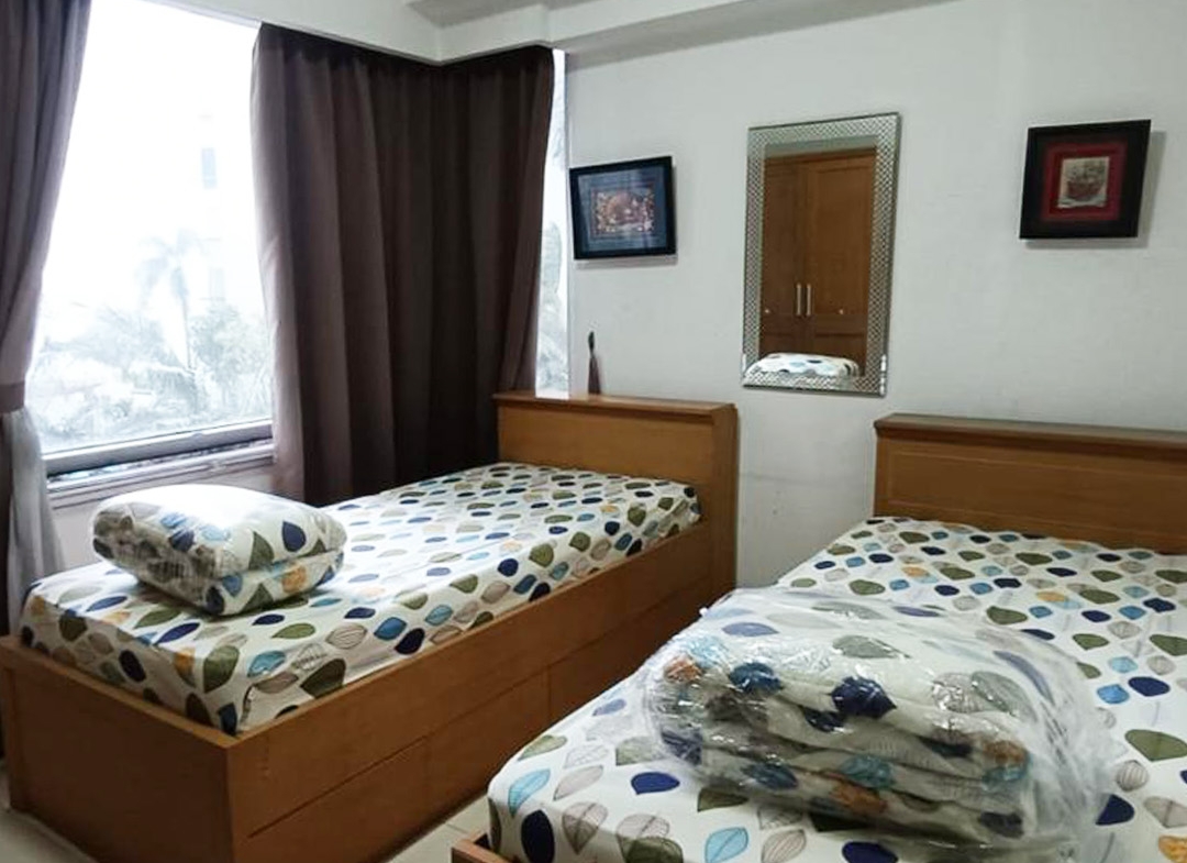 Dijual 1.5 bio, Taman Anggrek Condominium 2 Kamar Tidur, Fully Furnished, Lantai Bawah