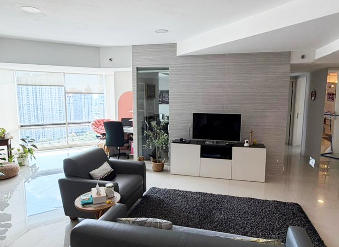 Dijual 3milyar Fully Furnished, 3 Bedroom Luas 146m2, Taman Anggrek Condominium