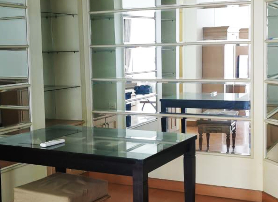 Disewa 105jt pertahun Fully Furnished 2 Bedroom, Middle Floor, Taman Anggrek Condominium