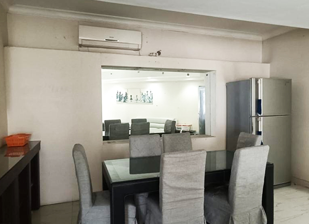 Dijual 2.3M, Semi Furnished 3 Bedrooms, Middle Floor, Taman Anggrek Condominium