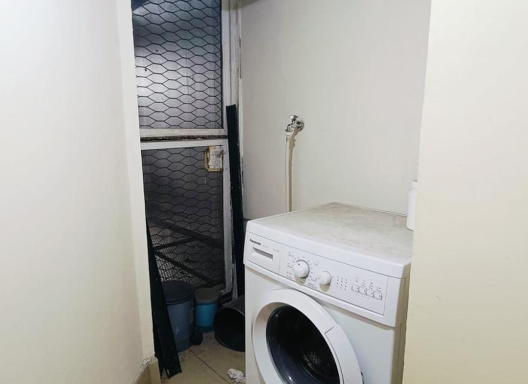 Dijual 1.6M, Fully Furnished 2 Bedroom 88m2, Middle Floor, Taman Anggrek Condominium