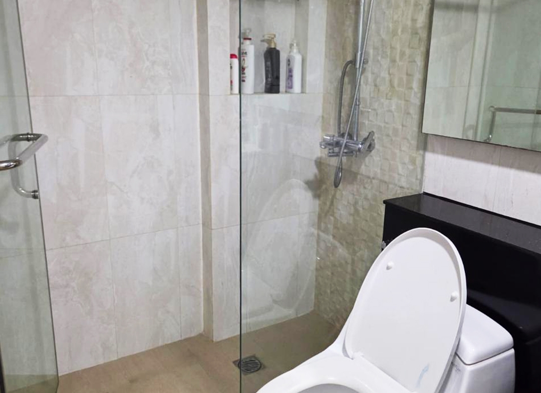 Dijual 1.9 milyar, Fully Furnished 2 Bedroom, High Floor, Taman Anggrek Condominium