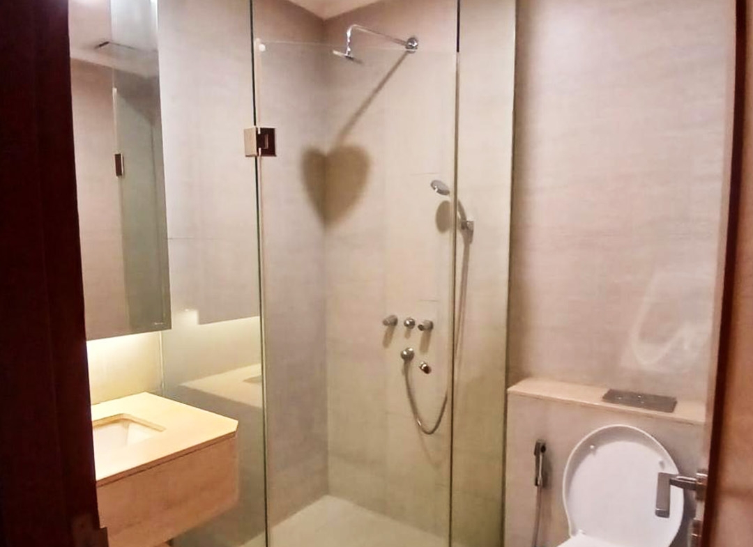 Termurah, Disewa 175jt pertahun, Fully Furnished, 3 Bedroom, Taman Anggrek Residences