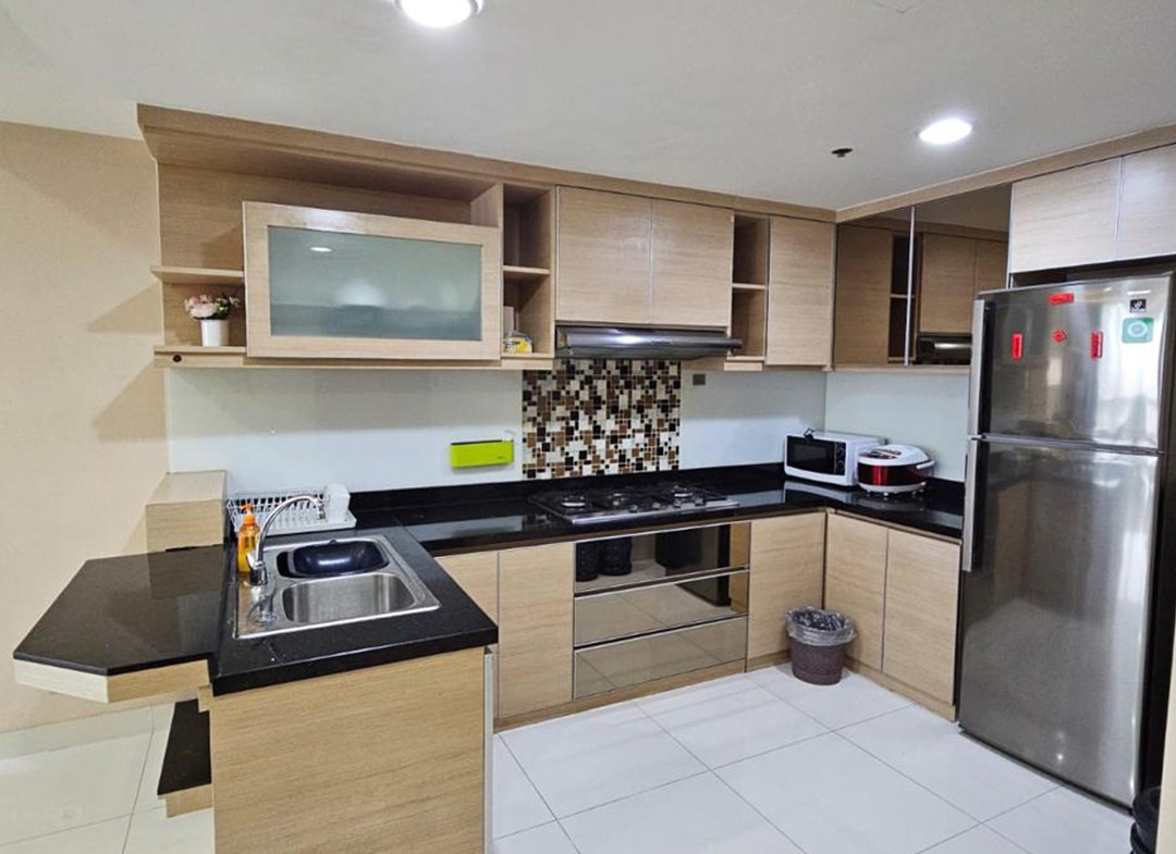 Dijual 2.1milyar, Fully Furnished, 2 Bedroom, Taman Anggrek Condominium di Jakarta Barat