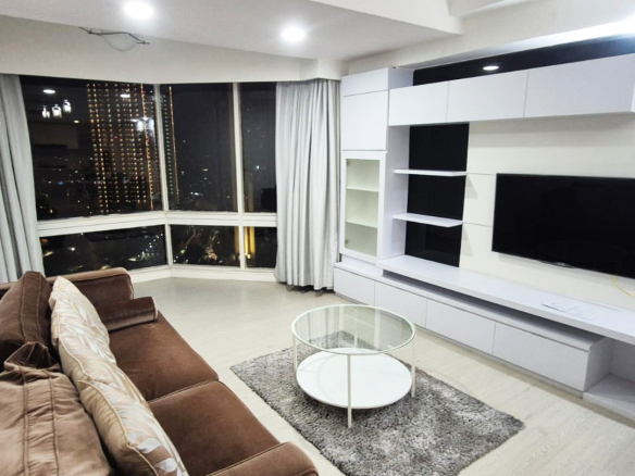 Disewa 145jt, Taman Anggrek Condominium 2 Bedroom, Fully Furnished, Middle Floor