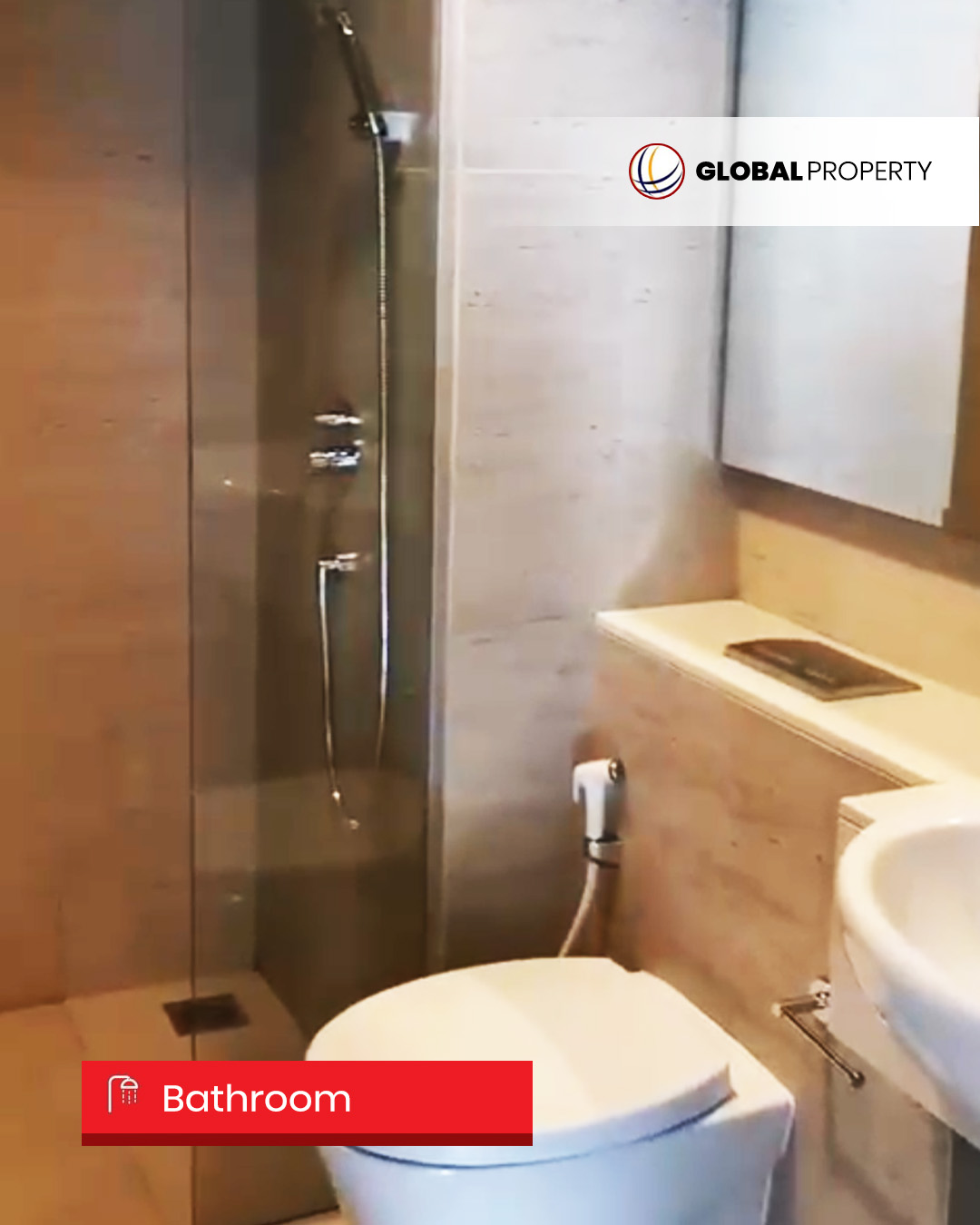 Bathroom Disewa 110jt Fully Furnished, 2 Bedroom 50m2, High Floor, Taman Anggrek Residences