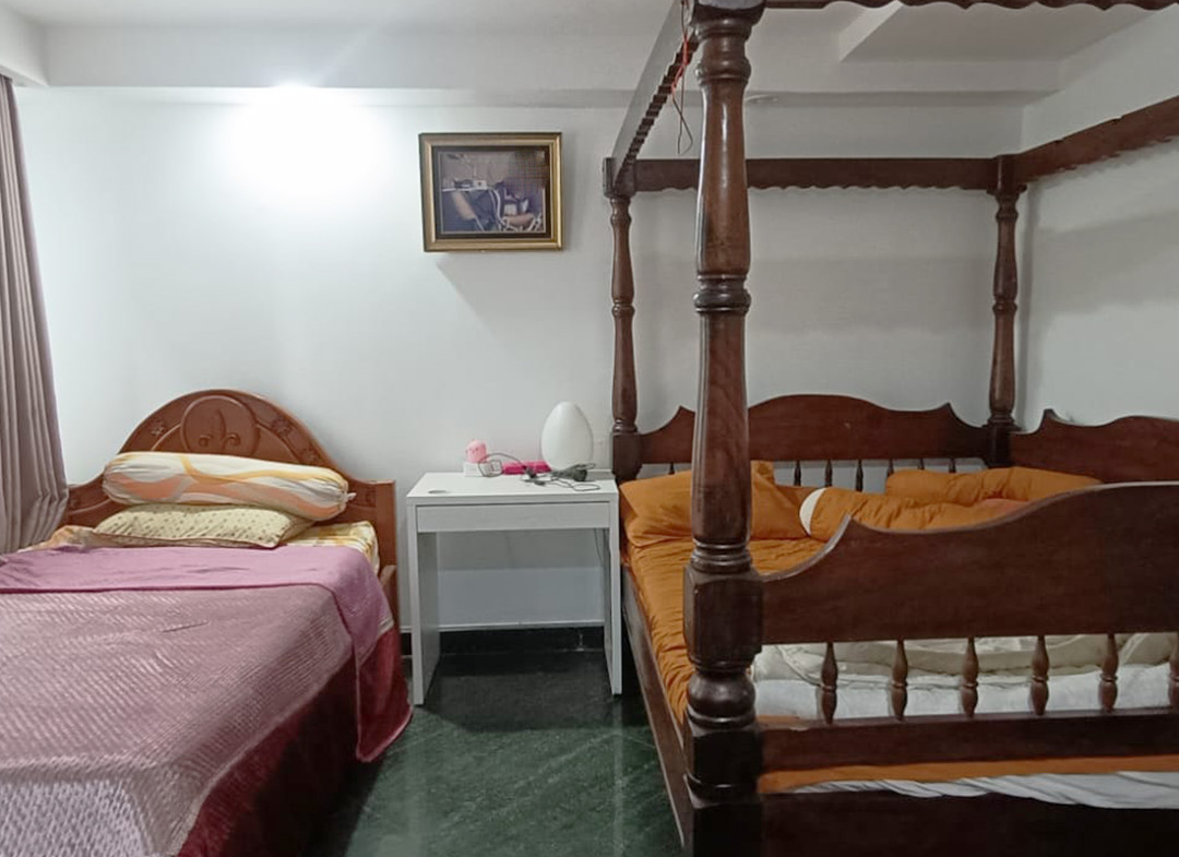 Dijual 2.5M, Fully Furnished, 3 Bedroom, Low Floor, Taman Anggrek Condominium