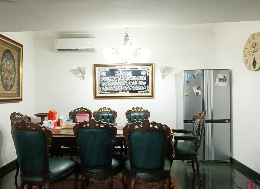 Dijual 2.5M, Fully Furnished, 3 Bedroom, Low Floor, Taman Anggrek Condominium