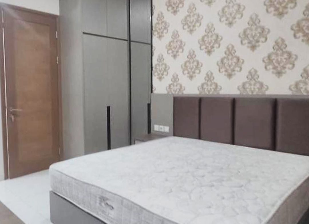 Dijual 4 Milyar, Fully Furnished, 3 Bedroom, Middle Floor at Taman Anggrek Residences